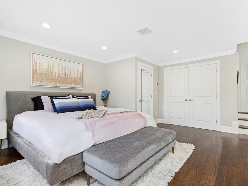 24 Kimlo Road Wellesley, MA 02481 - Photo 18 of 36 Gallery Image 18