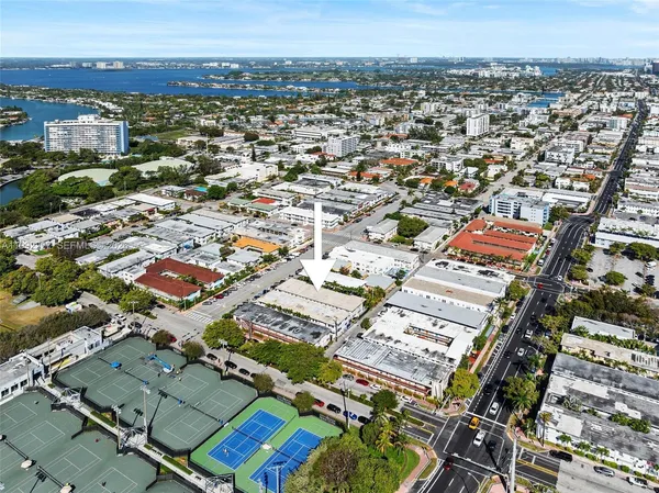 $1,925 | 7315 Byron Avenue, Unit 10, Miami Beach, FL 33141