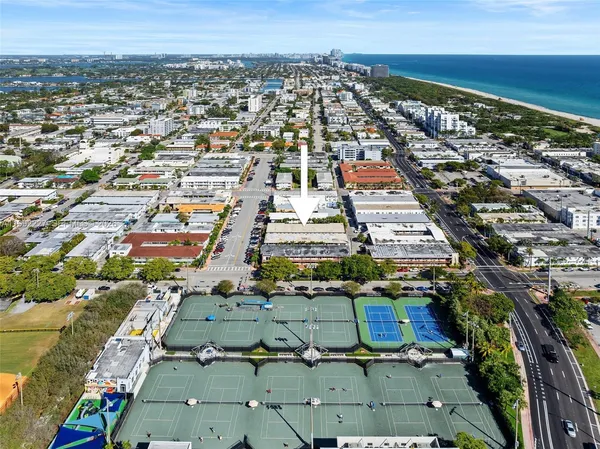 $1,925 | 7315 Byron Avenue, Unit 10, Miami Beach, FL 33141