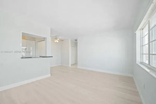 $1,925 | 7315 Byron Avenue, Unit 10, Miami Beach, FL 33141