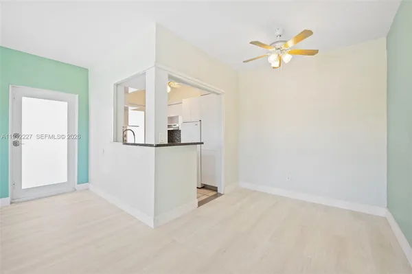 $1,925 | 7315 Byron Avenue, Unit 10, Miami Beach, FL 33141