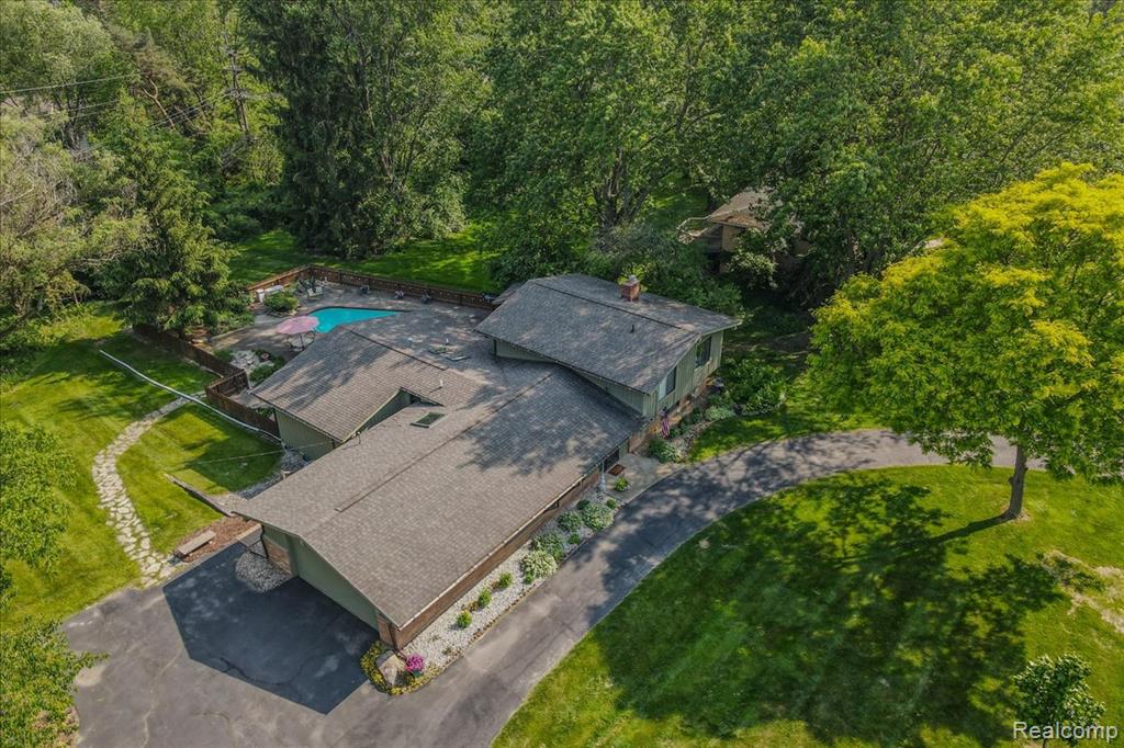 2689 Roseview Drive Rochester Hills, MI 48306 - Photo 66 of 74
