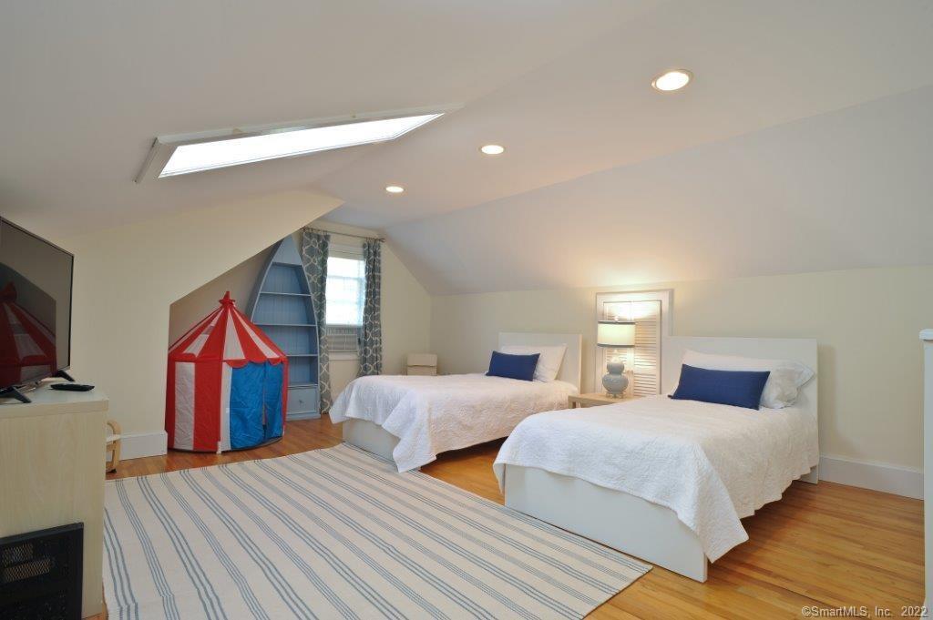 45 Moosehorn Road Roxbury, CT 06783 - Photo 12 of 22