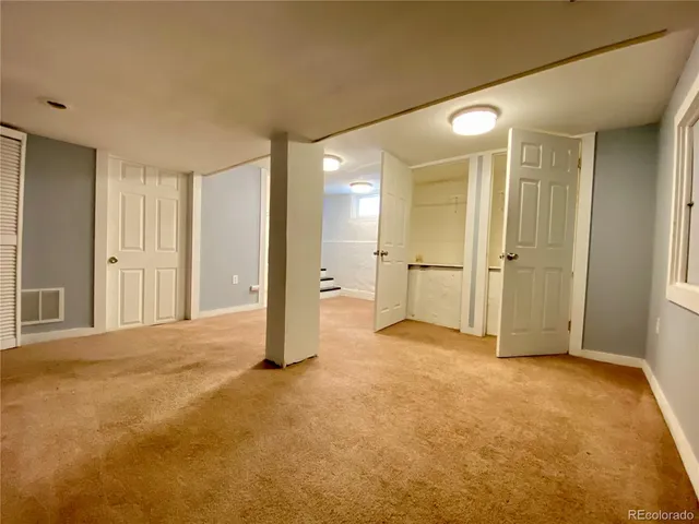 a view of empty room