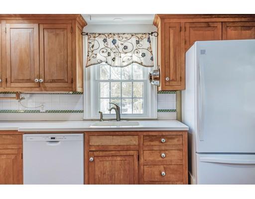 29 Mohawk Drive Acton, MA 01720 - Photo 3 of 30