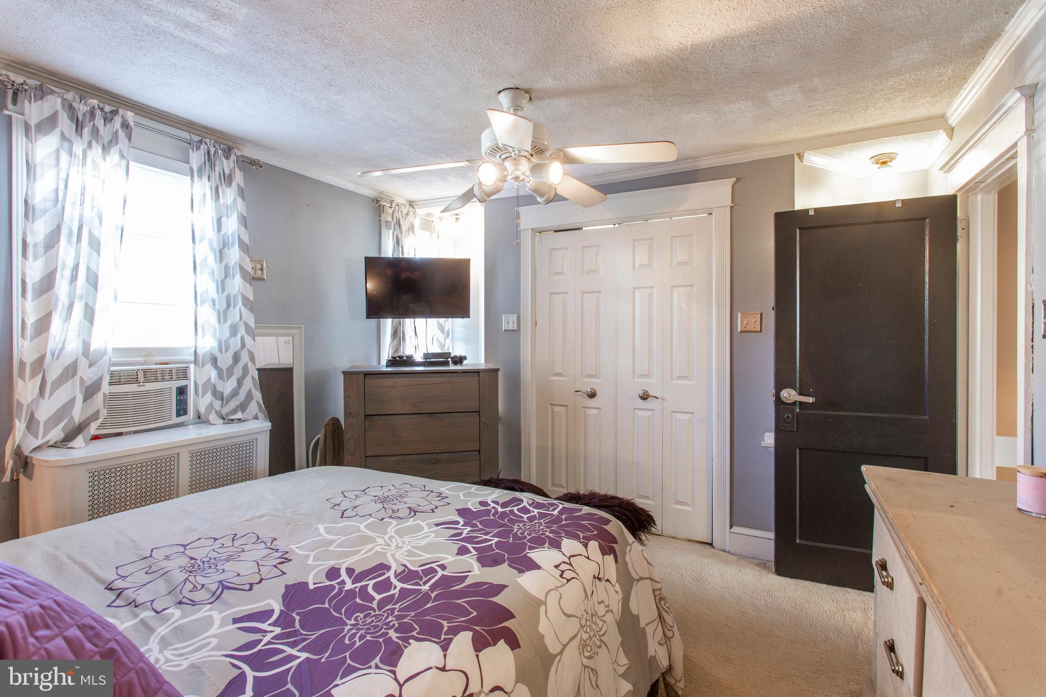 1034 Edgemore Road Philadelphia, PA 19151 - Photo 13 of 29 Gallery Image 13