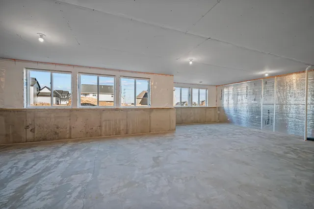 $574,900 | 3027 Trinity Drive, Shakopee, MN 55379