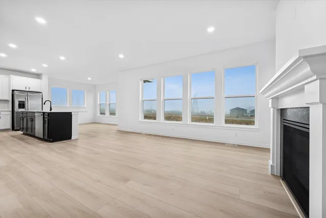 $574,900 | 3027 Trinity Drive, Shakopee, MN 55379