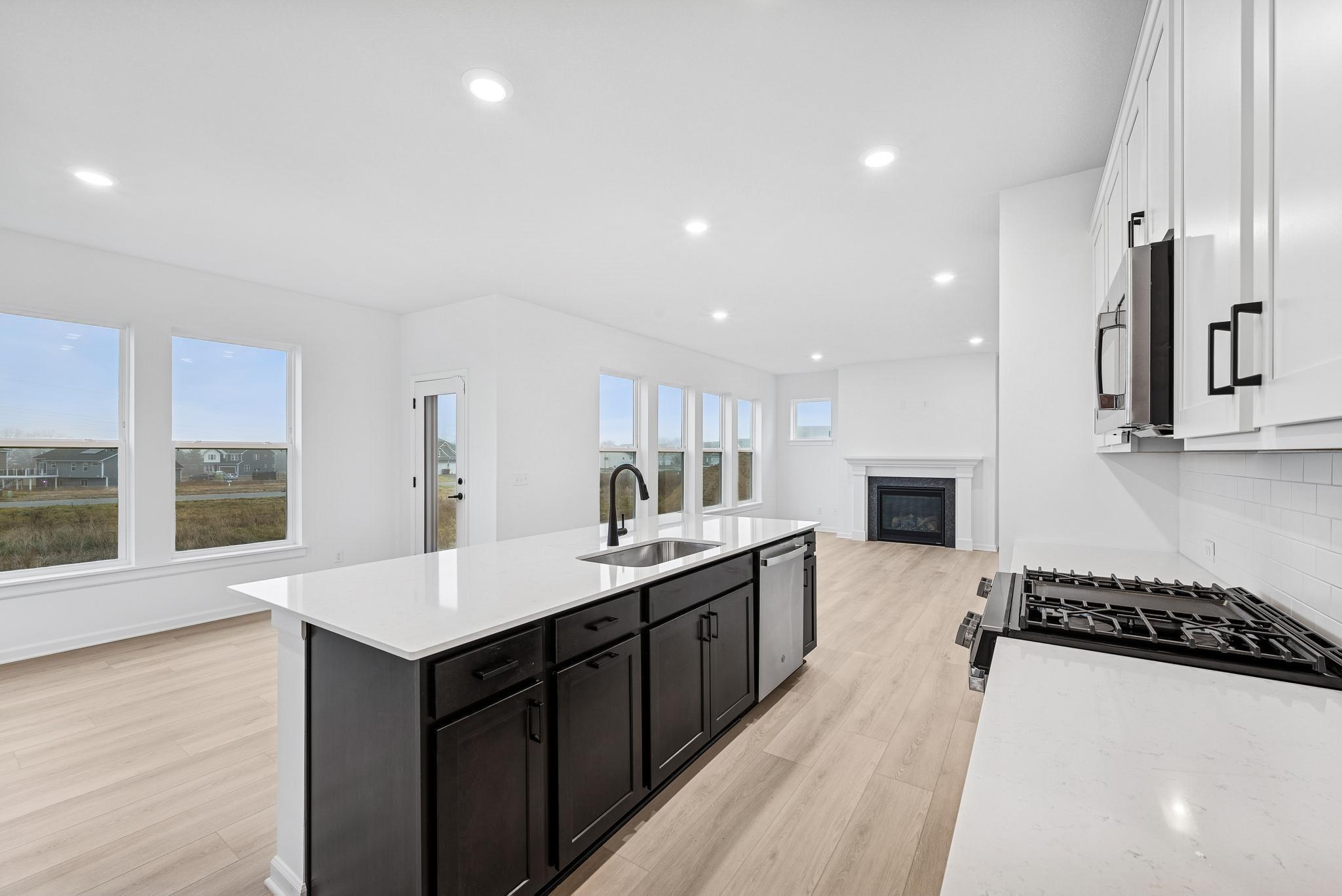 3027 Trinity Drive Shakopee, MN 55379 - Photo 8 of 21