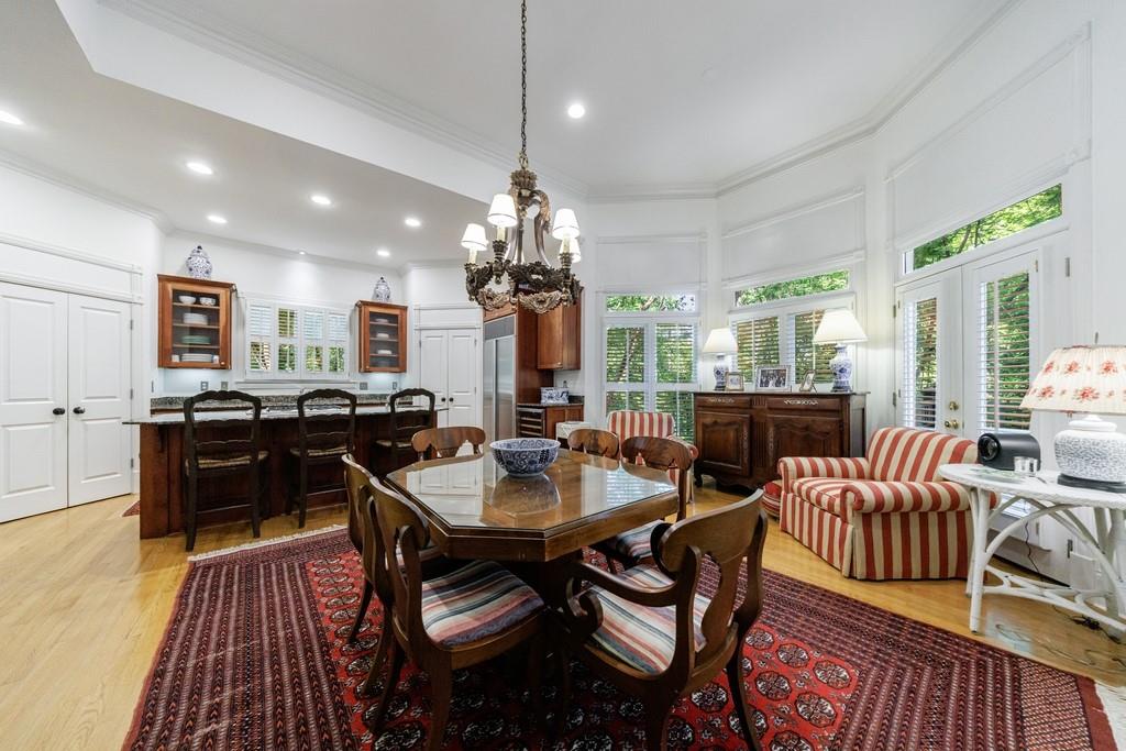 4470 Crestwicke Pointe Northeast Atlanta, GA 30319 - Photo 11 of 52