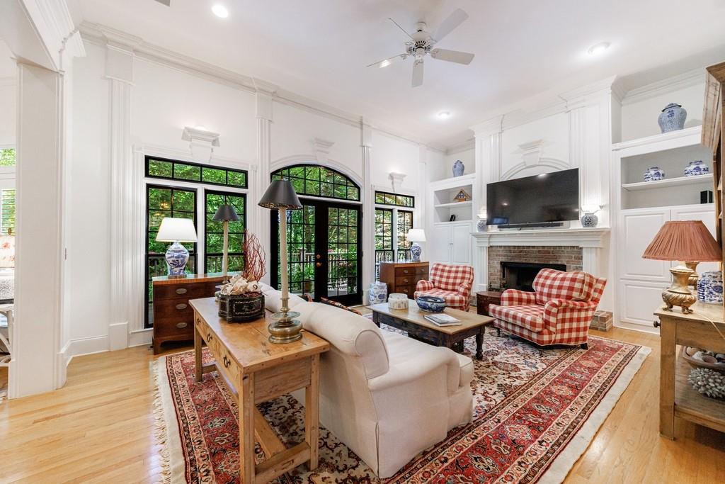 4470 Crestwicke Pointe Northeast Atlanta, GA 30319 - Photo 17 of 52