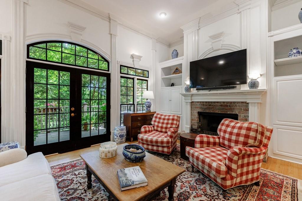 4470 Crestwicke Pointe Northeast Atlanta, GA 30319 - Photo 18 of 52