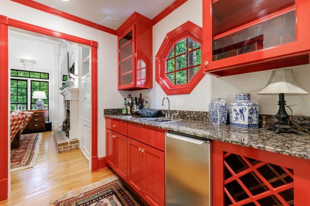 4470 Crestwicke Pointe Northeast Atlanta, GA 30319 - Photo 21 of 52