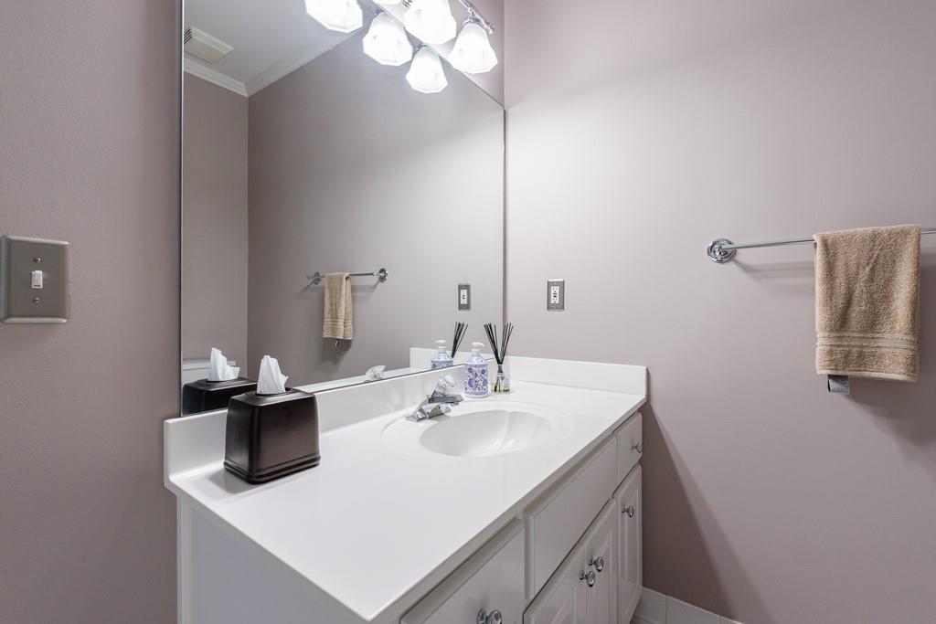 4470 Crestwicke Pointe Northeast Atlanta, GA 30319 - Photo 23 of 52