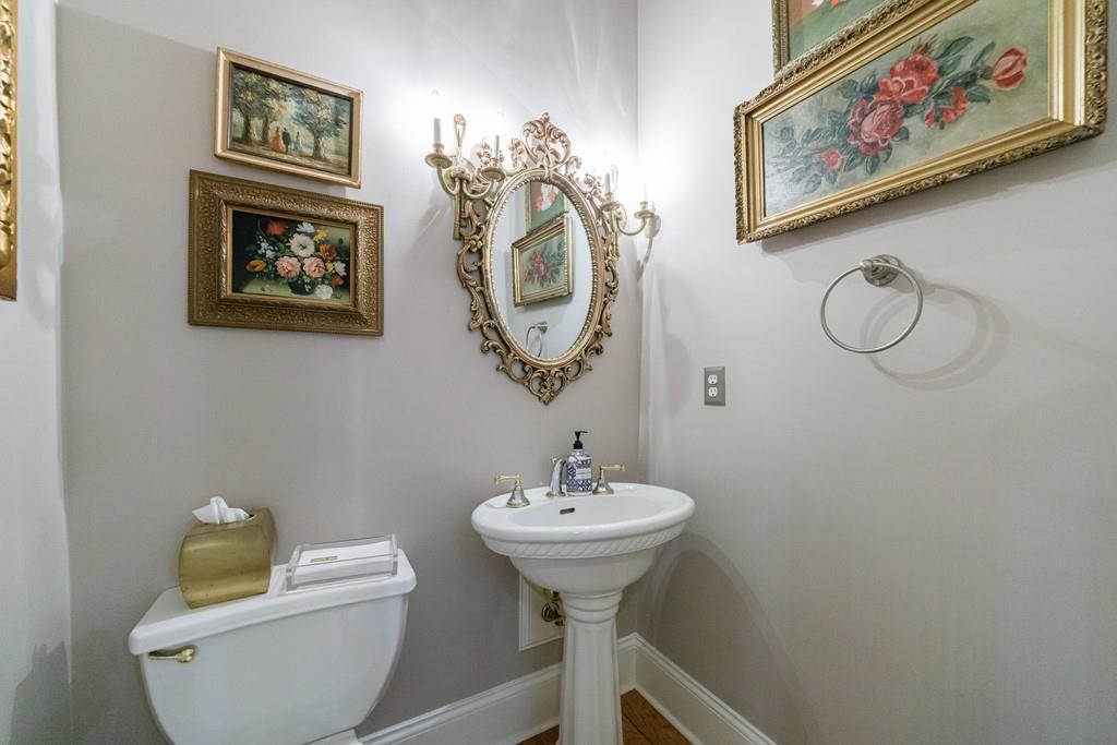 4470 Crestwicke Pointe Northeast Atlanta, GA 30319 - Photo 25 of 52