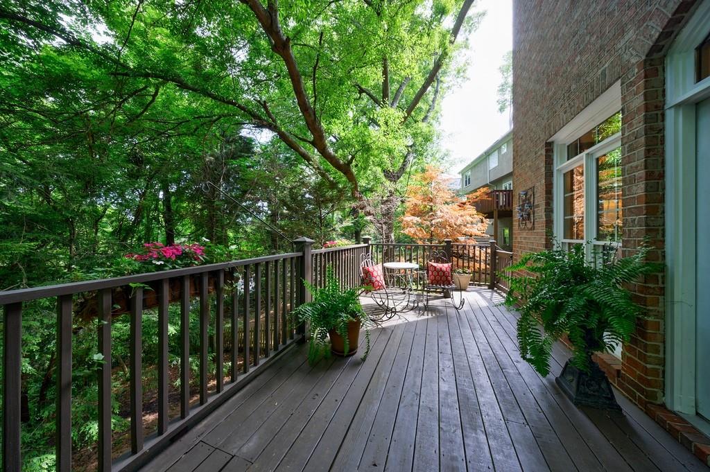 4470 Crestwicke Pointe Northeast Atlanta, GA 30319 - Photo 28 of 52