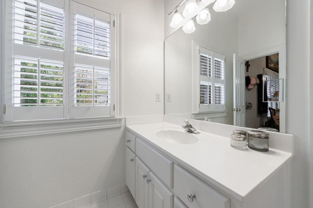 4470 Crestwicke Pointe Northeast Atlanta, GA 30319 - Photo 48 of 52