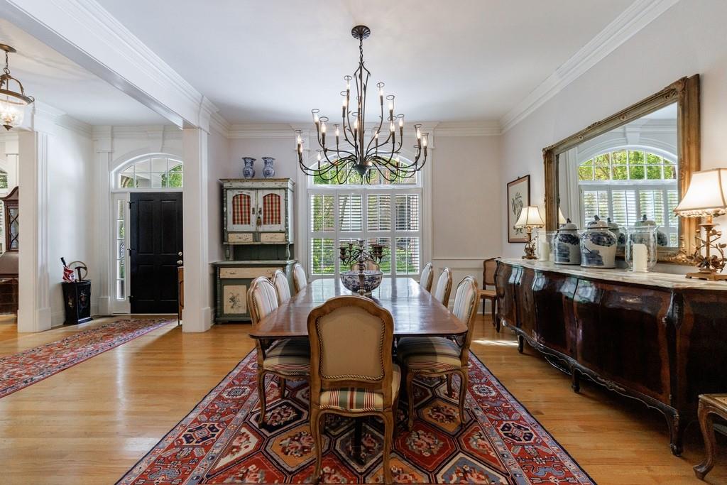 4470 Crestwicke Pointe Northeast Atlanta, GA 30319 - Photo 8 of 52