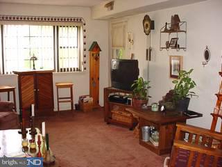 159 Riversedge Drive Jeffersonville, PA 19403 - Photo 3 of 6 Gallery Image 3