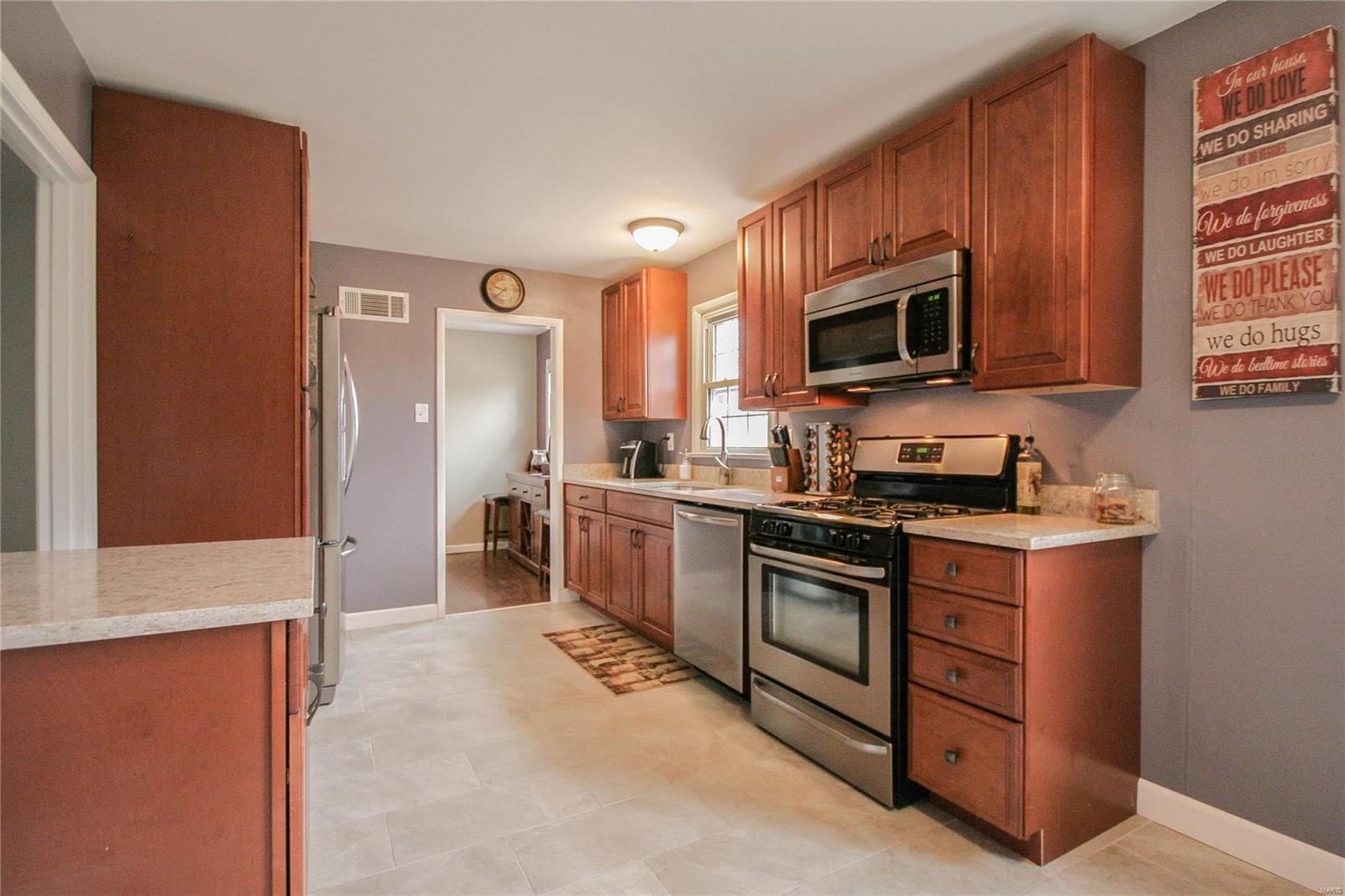 820 Forman Road St. Louis, MO 63123 - Photo 8 of 28 Gallery Image 8