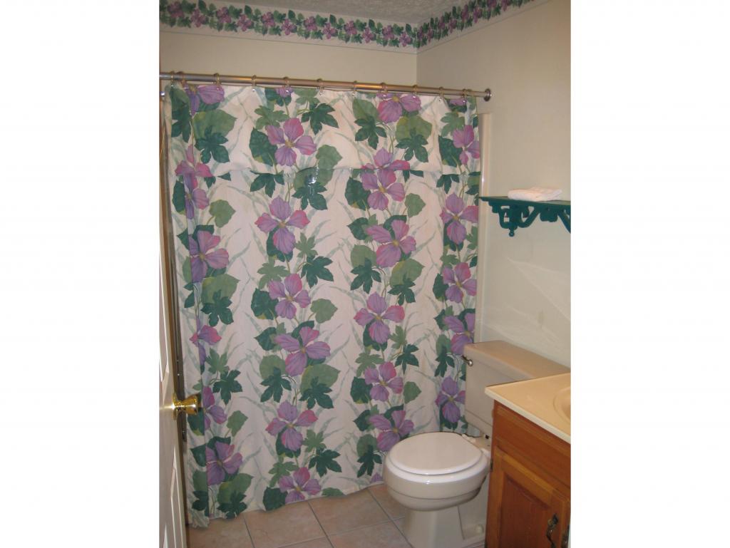4 F Seasons At Attitash Road, Unit 4F Bartlett, NH 03860 - Photo 21 of 29 Gallery Image 21
