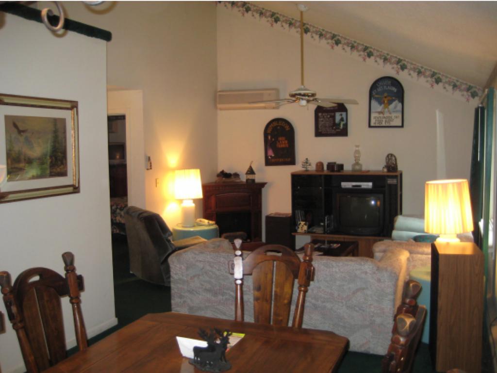 4 F Seasons At Attitash Road, Unit 4F Bartlett, NH 03860 - Photo 5 of 29 Gallery Image 5