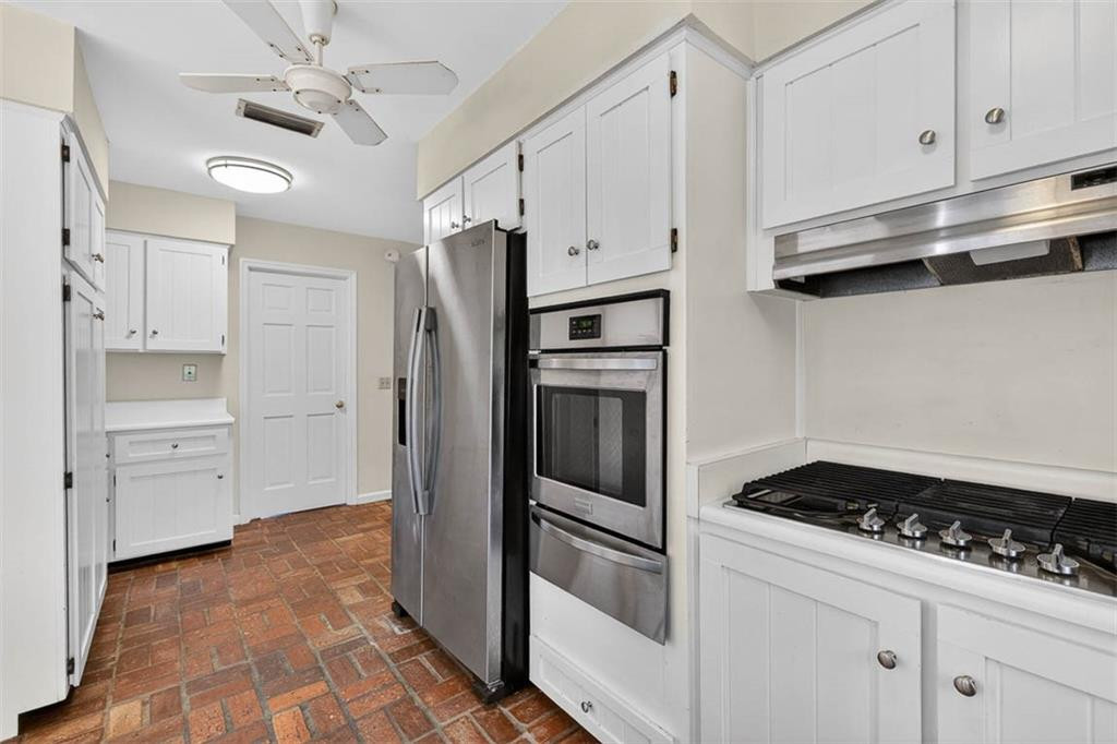 201 Five Pounds Road St. Simons Island, GA 31522 - Photo 18 of 37 Photo 18