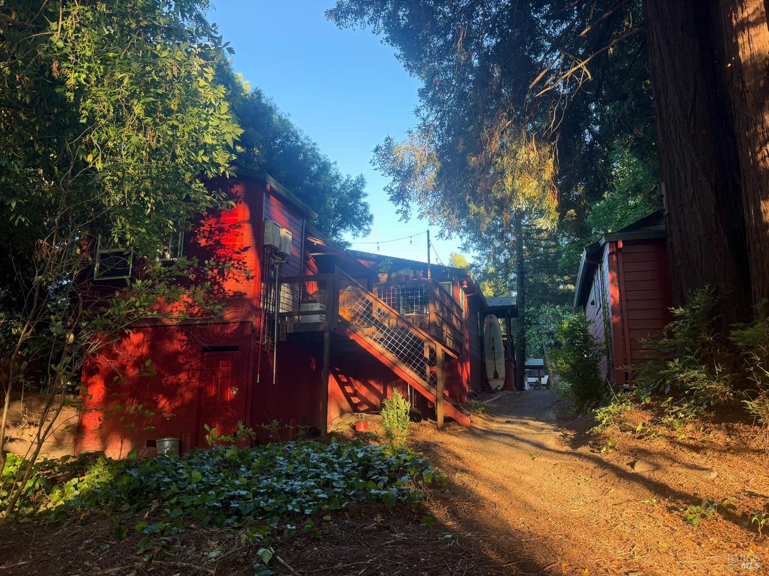 16124 Drake Road Guerneville, CA 95446 - Photo 7 of 14 Gallery Image 7