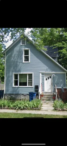 $750 | 912 Princeton Avenue, Unit 4, Kalamazoo, MI 49007