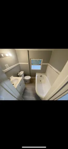 $750 | 912 Princeton Avenue, Unit 4, Kalamazoo, MI 49007