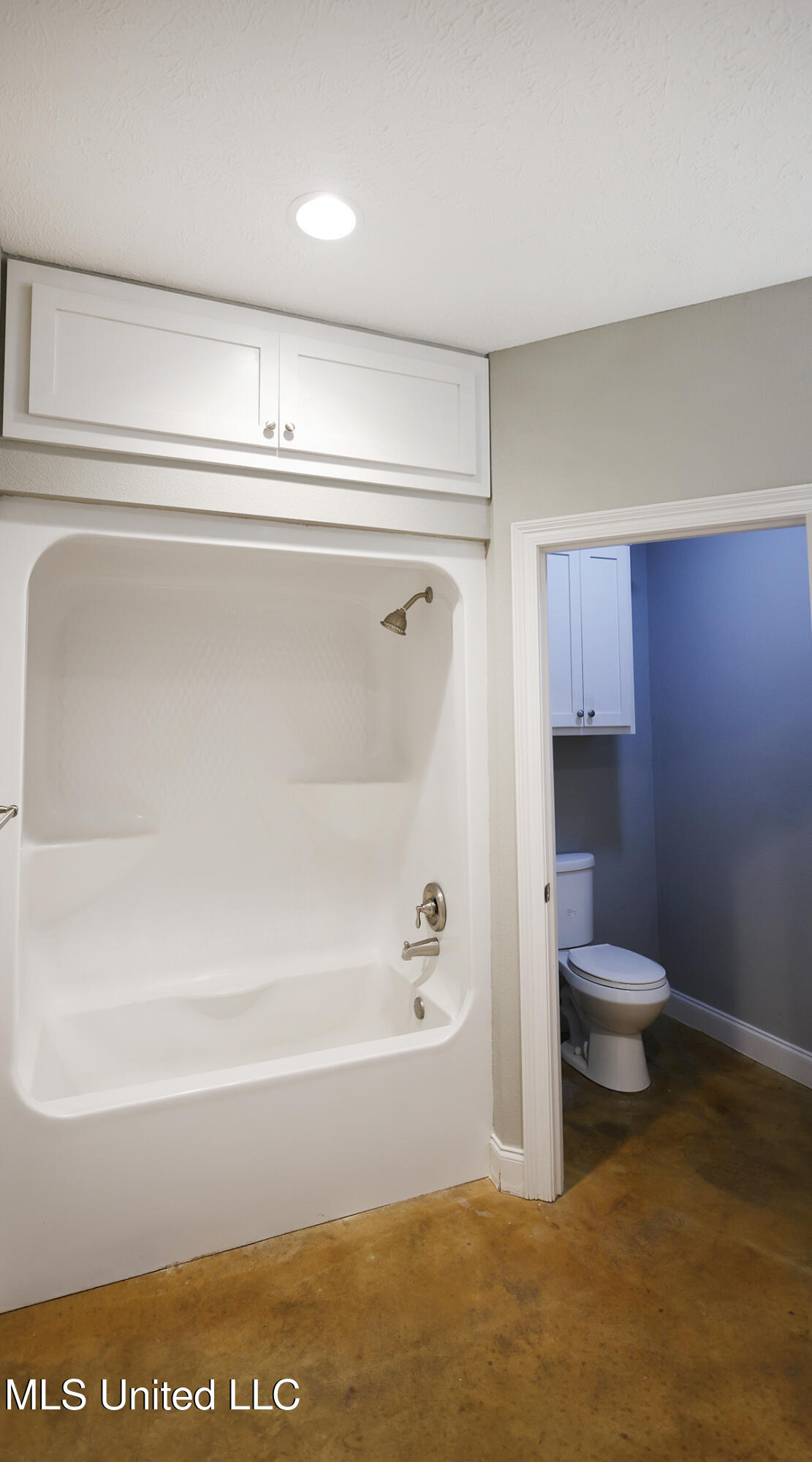 1131 Quail Ridge Drive McComb, MS 39648 - Photo 19 of 38 _C5_0250