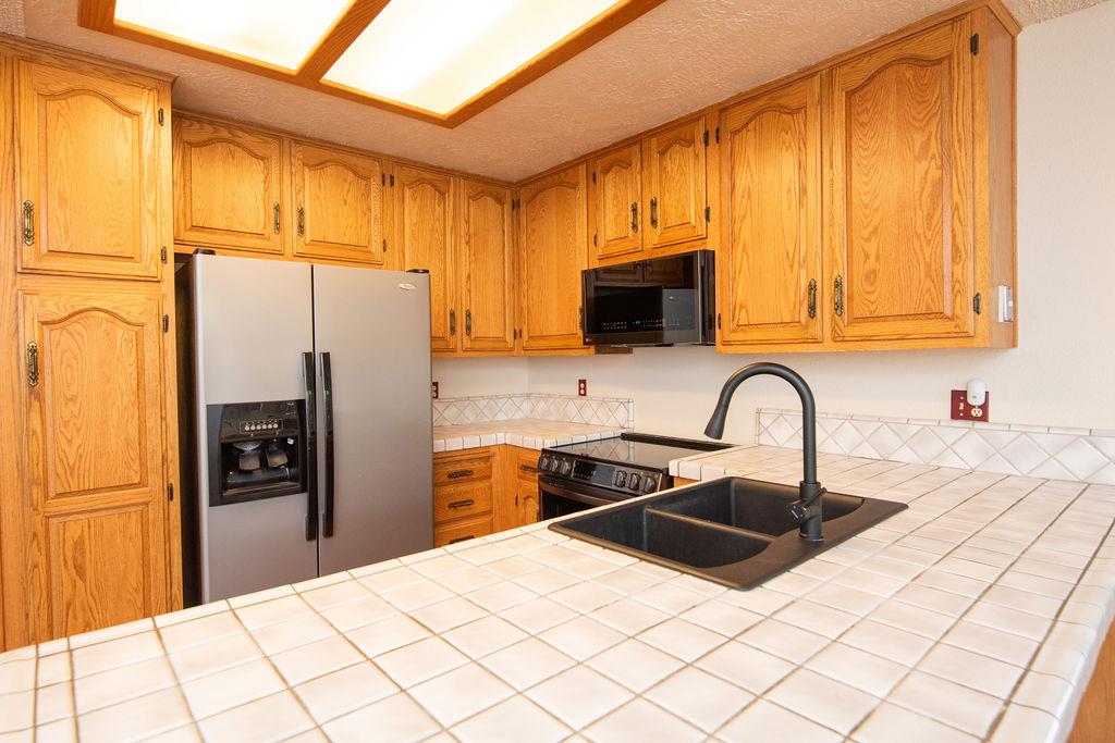 3333 Mesquite Way Modesto, CA 95355 - Photo 10 of 44