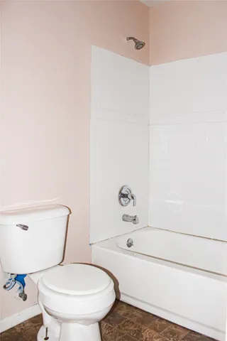 $2,000 | 3109 Berryfield Lane, Pearland, TX 77581