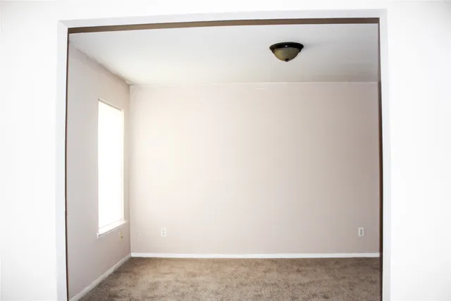 $2,000 | 3109 Berryfield Lane, Pearland, TX 77581