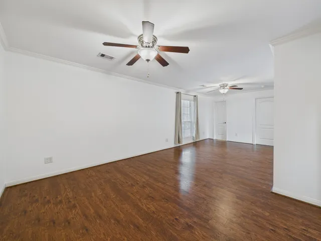 $1,250 | 5333 Richmond Avenue, Unit 20, Houston, TX 77056