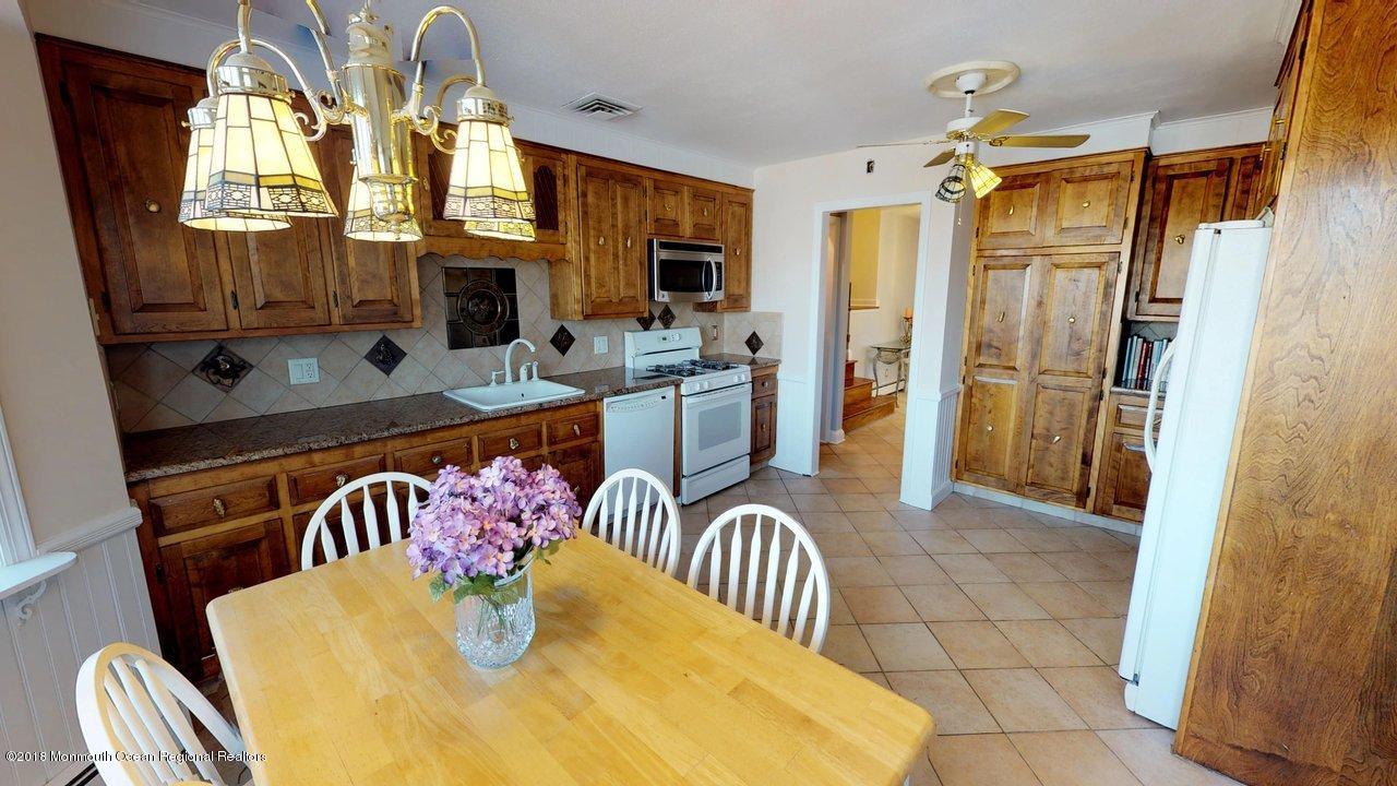 3233 Ridgewood Road Allenwood, NJ 08720 - Photo 8 of 45 sPbNSoxkwJZ - 02.06.2018_11.51.02