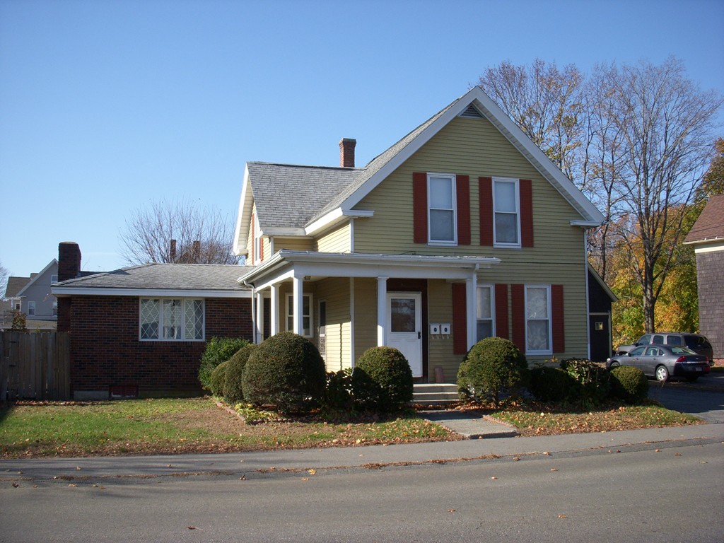 14 Cottage Street Hudson, MA 01749 - Photo 3 of 4