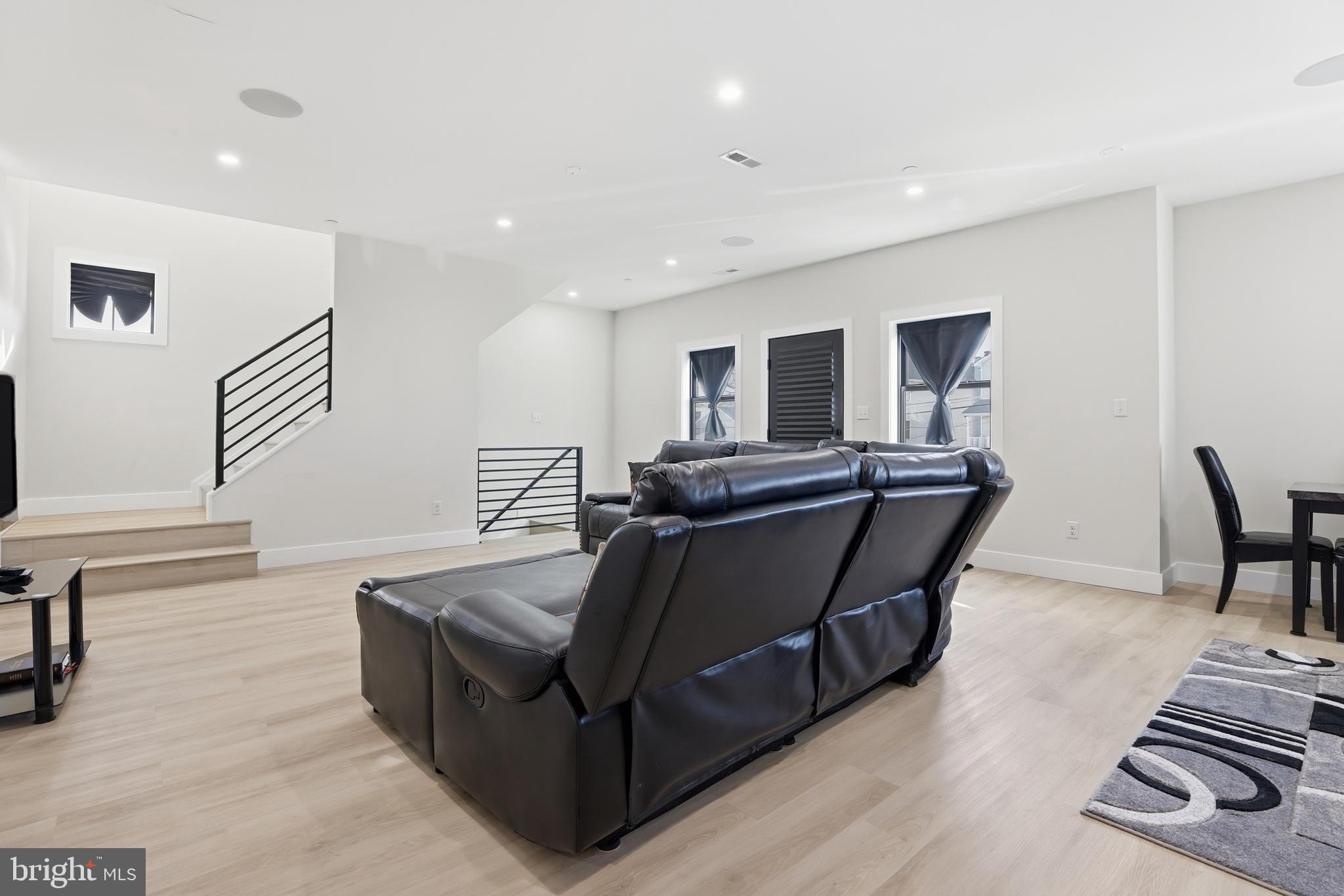 6931 River Drive Road Sparrows Point, MD 21219 - Photo 12 of 62