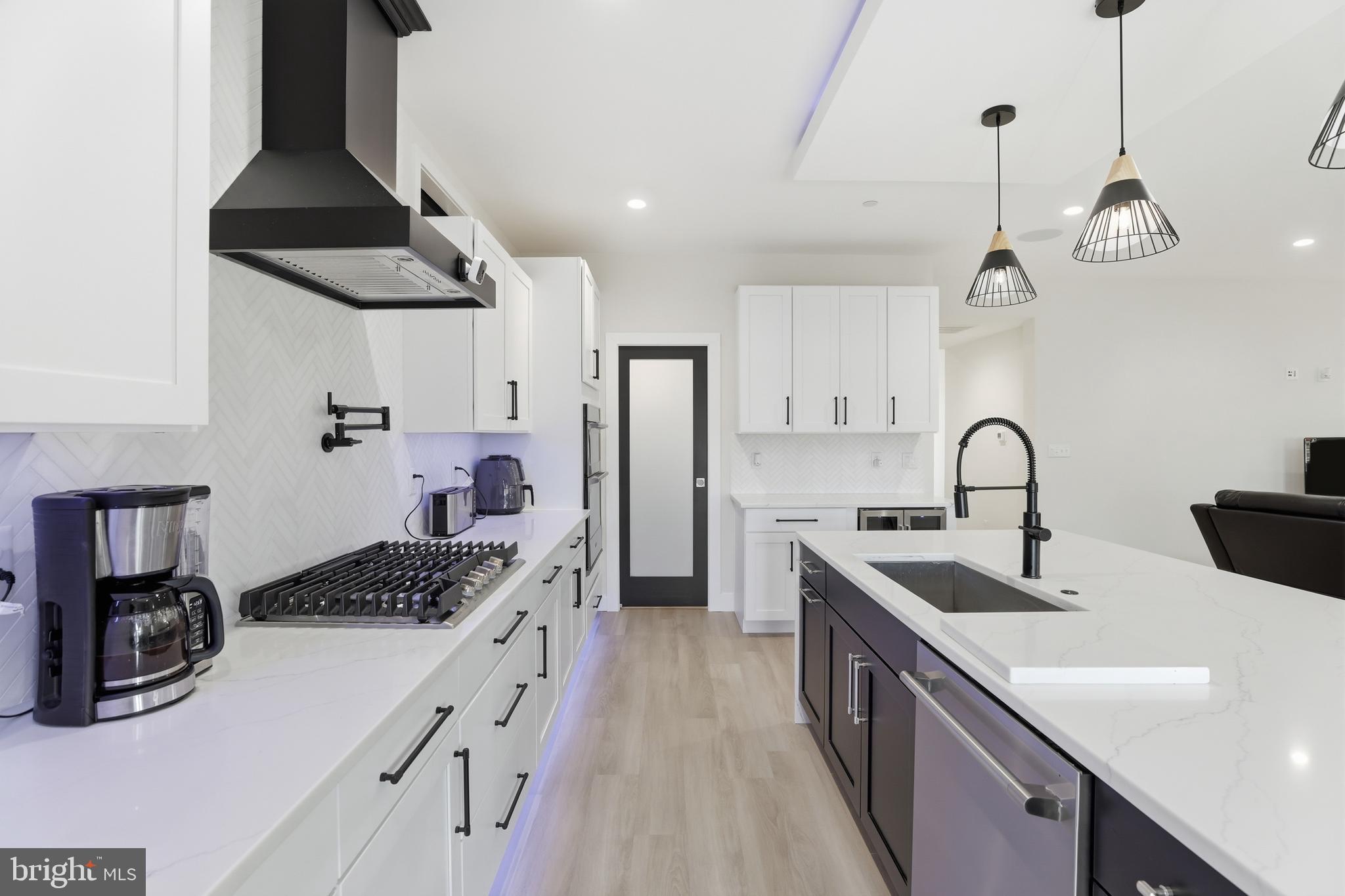 6931 River Drive Road Sparrows Point, MD 21219 - Photo 15 of 62