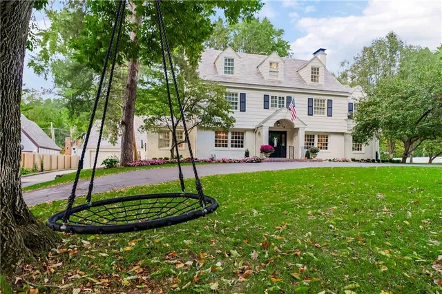 $1,295,000 | 1208 West 57th Terrace, Kansas City, MO 64113