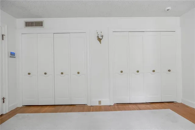 $1,295,000 | 1208 West 57th Terrace, Kansas City, MO 64113