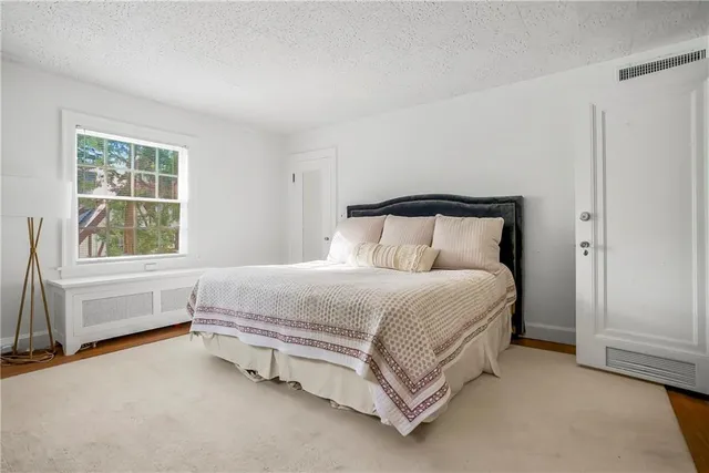 $1,295,000 | 1208 West 57th Terrace, Kansas City, MO 64113