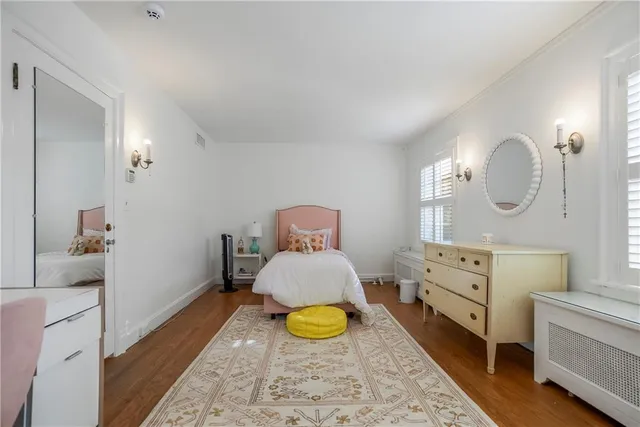 $1,295,000 | 1208 West 57th Terrace, Kansas City, MO 64113