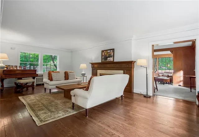 $1,295,000 | 1208 West 57th Terrace, Kansas City, MO 64113