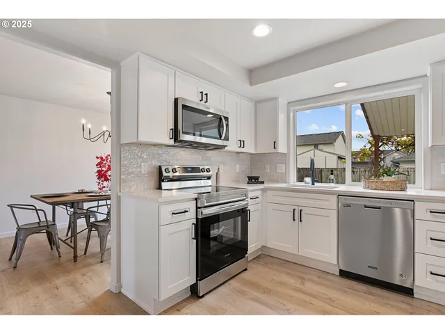 $559,000 | 16301 Northeast 77th Circle, Vancouver, WA 98682