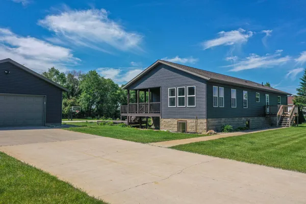 $415,000 | 23149 Mulligan Drive, Glenwood, MN 56334