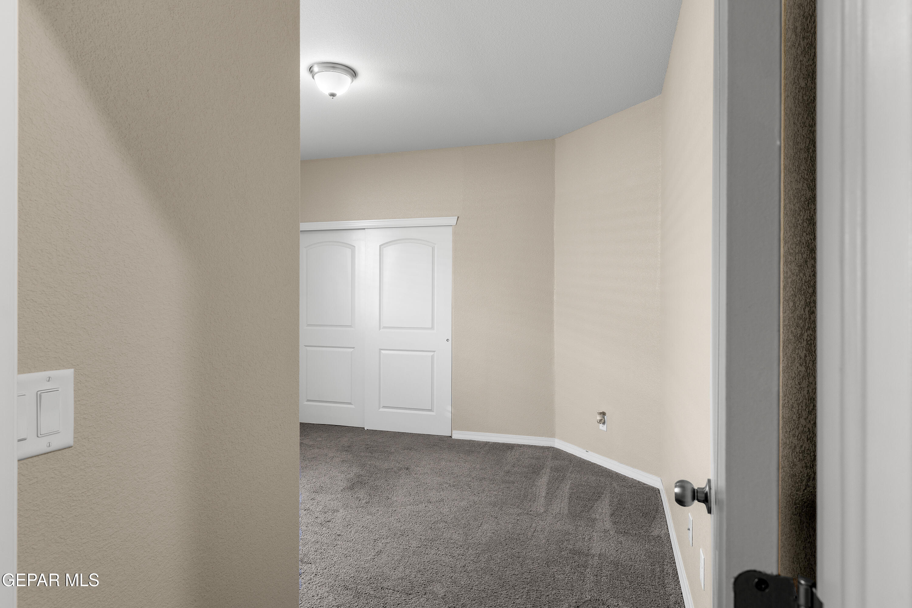 232 Golden Rise Street El Paso, TX 79928 - Photo 14 of 33 232 Golden Rise-14