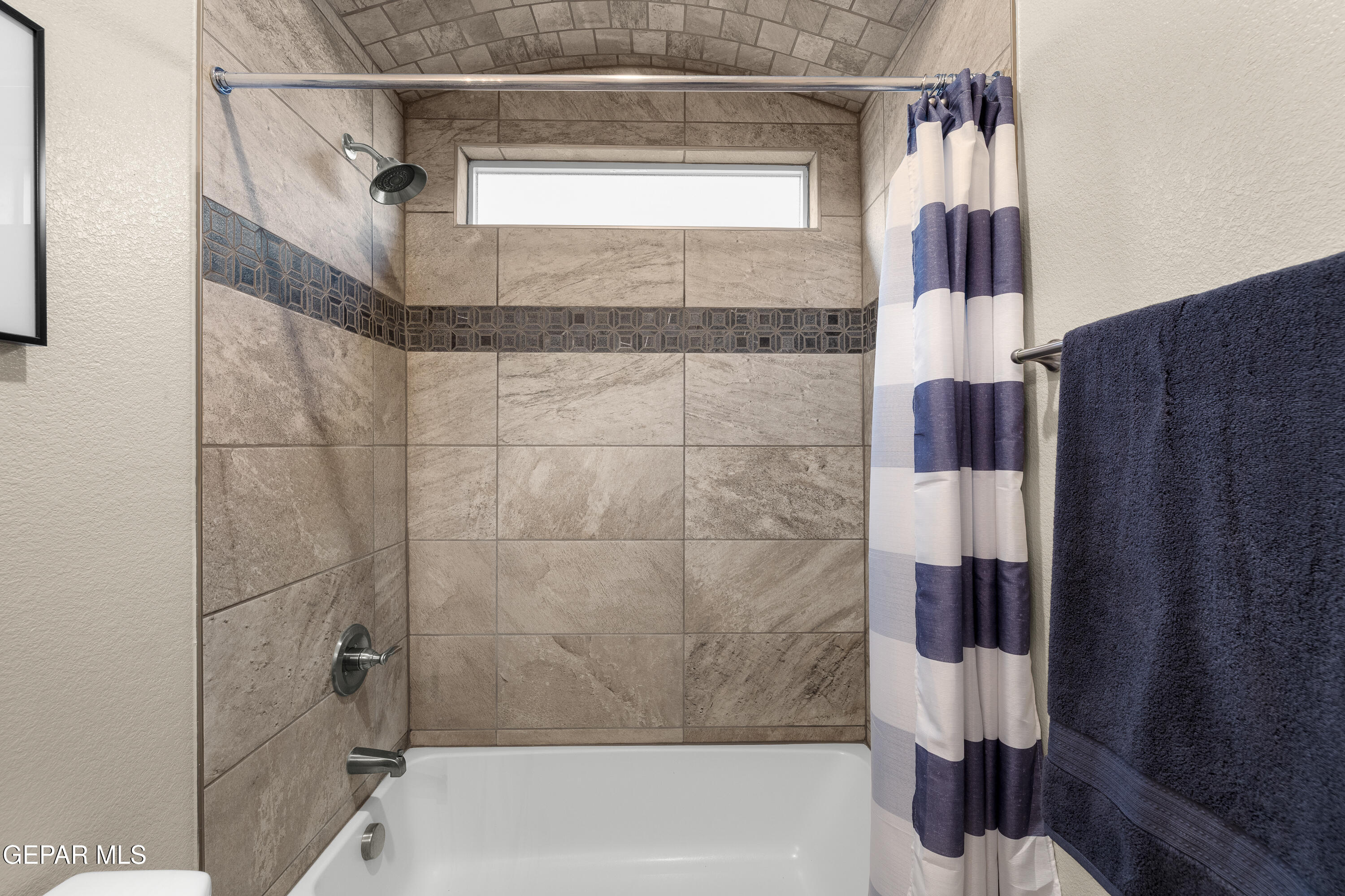 232 Golden Rise Street El Paso, TX 79928 - Photo 20 of 33 232 Golden Rise-20