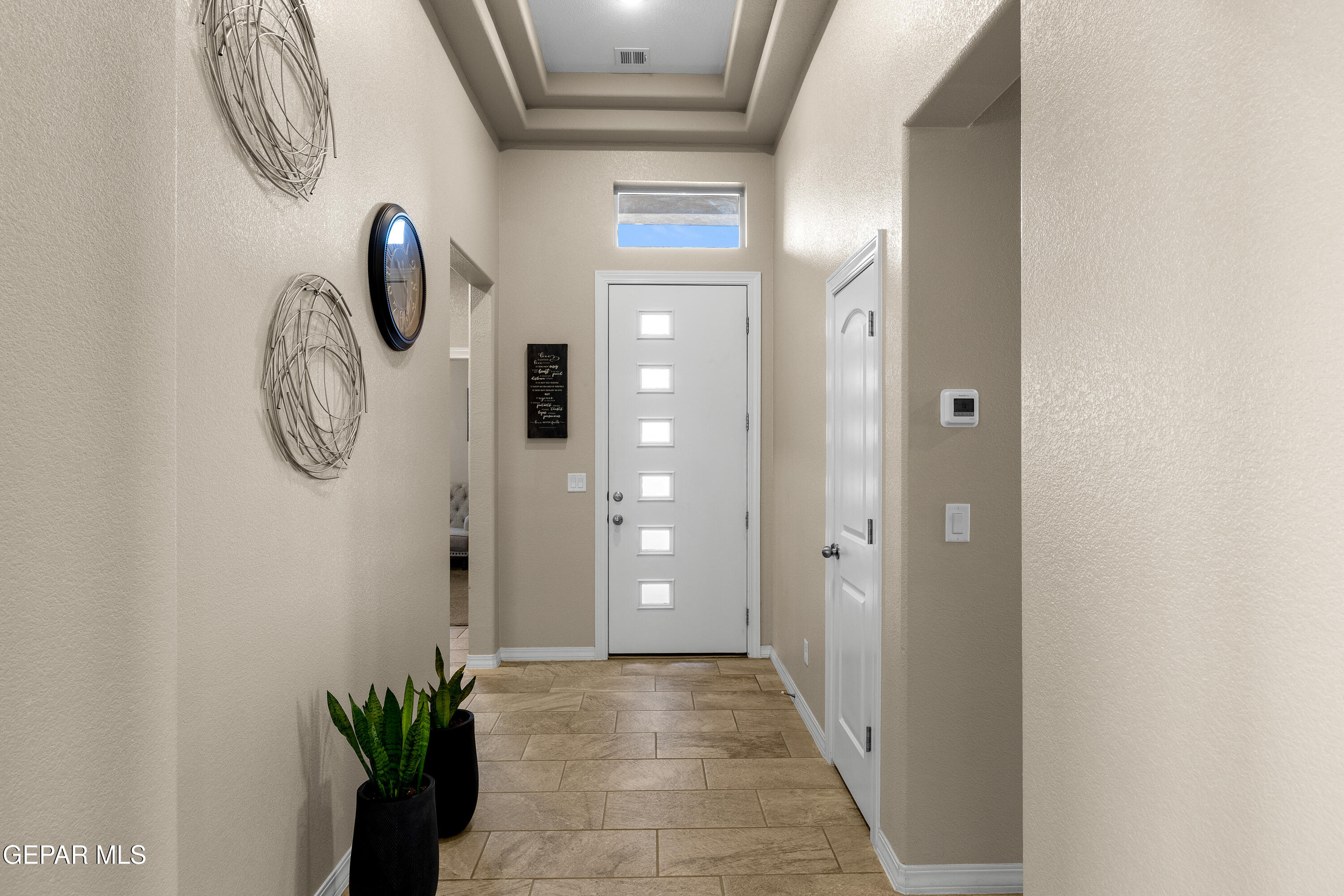 232 Golden Rise Street El Paso, TX 79928 - Photo 4 of 33 232 Golden Rise-4