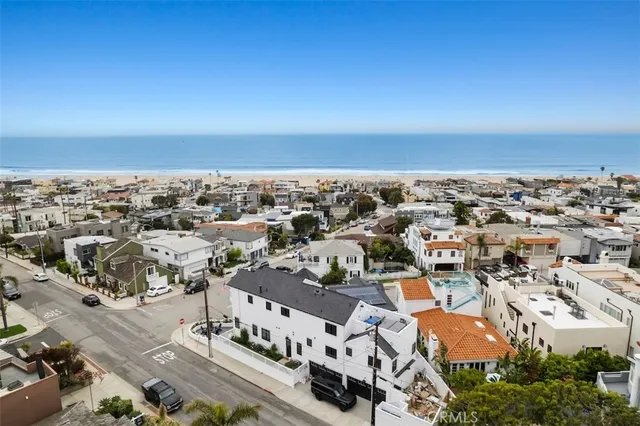 an aerial view of multiple house